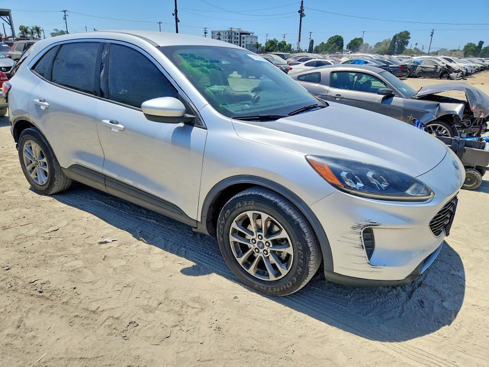 2020 Ford Escape მანქანა იყიდება აუქციონზე, vin: 1FMCU0G68LUC24721, აუქციონის ნომერი: 61425336