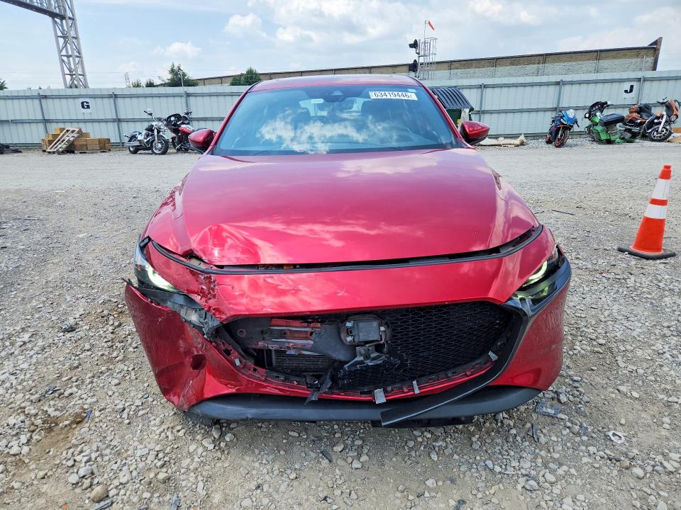 2021 Mazda 3 მანქანა იყიდება აუქციონზე, vin: JM1BPAML7M1338834, აუქციონის ნომერი: 63419446