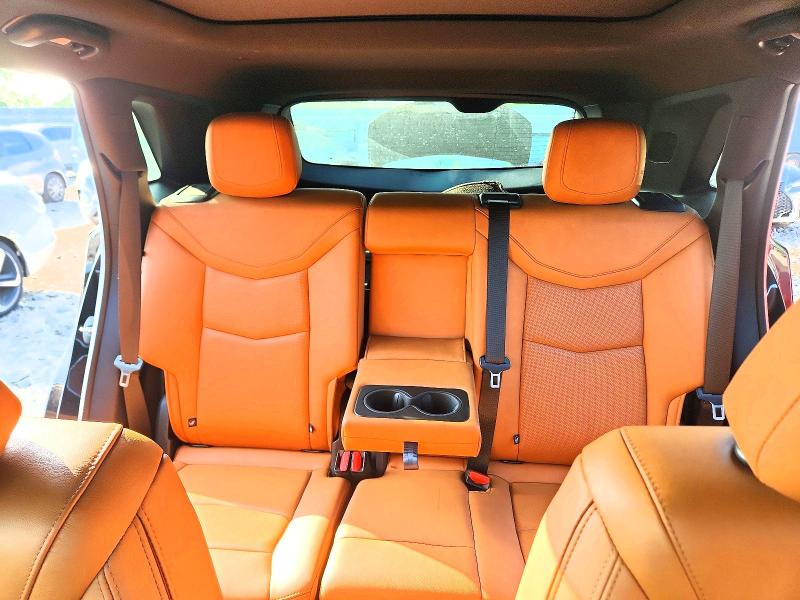 62024646 :رقم المزاد ، 1GYKNDRS8NZ127369 vin ، 2022 Cadillac Xt5 مزاد بيع