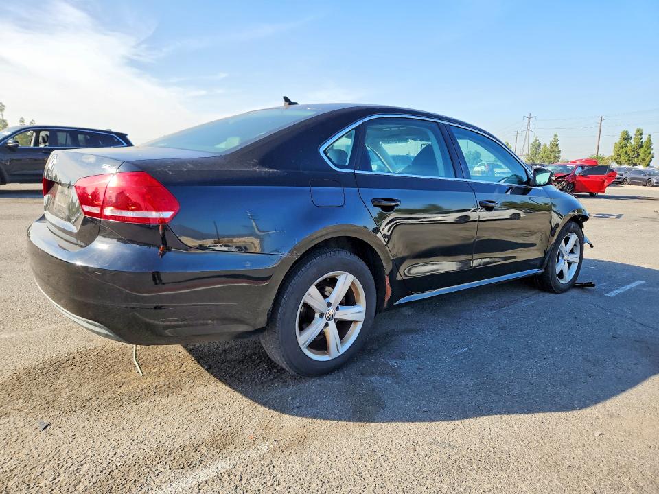 Продаж на аукціоні авто 2013 Volkswagen Passat, vin: 1VWBP7A32DC011556, номер лоту: 63023466