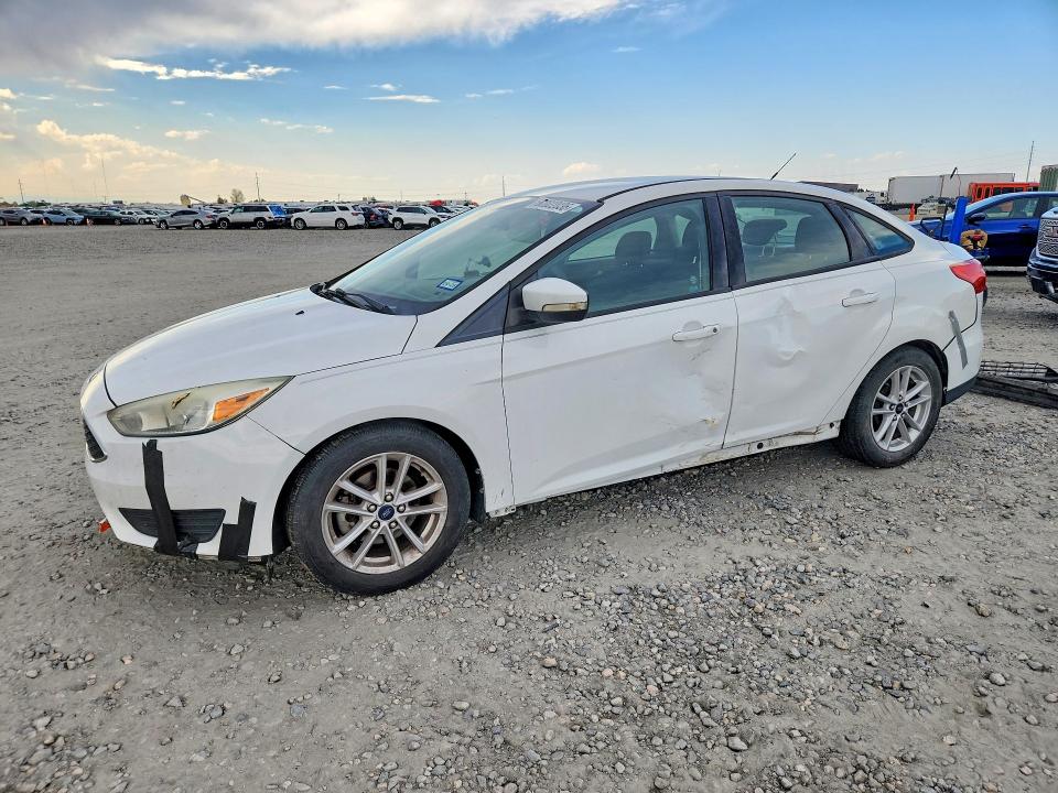 62022036 :رقم المزاد ، 1FADP3F26GL233953 vin ، 2016 Ford Focus مزاد بيع