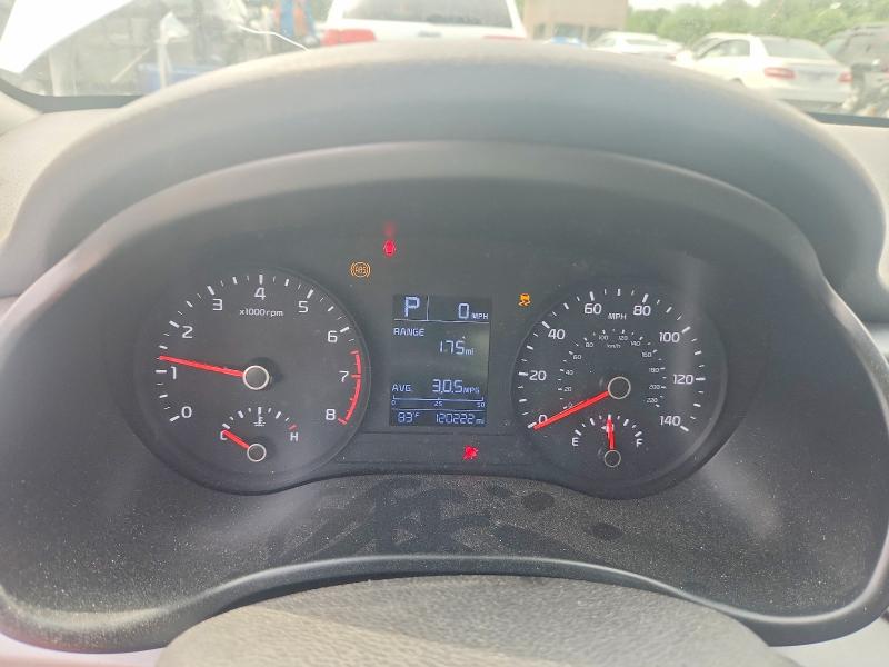 61363446 :رقم المزاد ، 3KPA24AD6NE455120 vin ، 2022 Kia Rio مزاد بيع