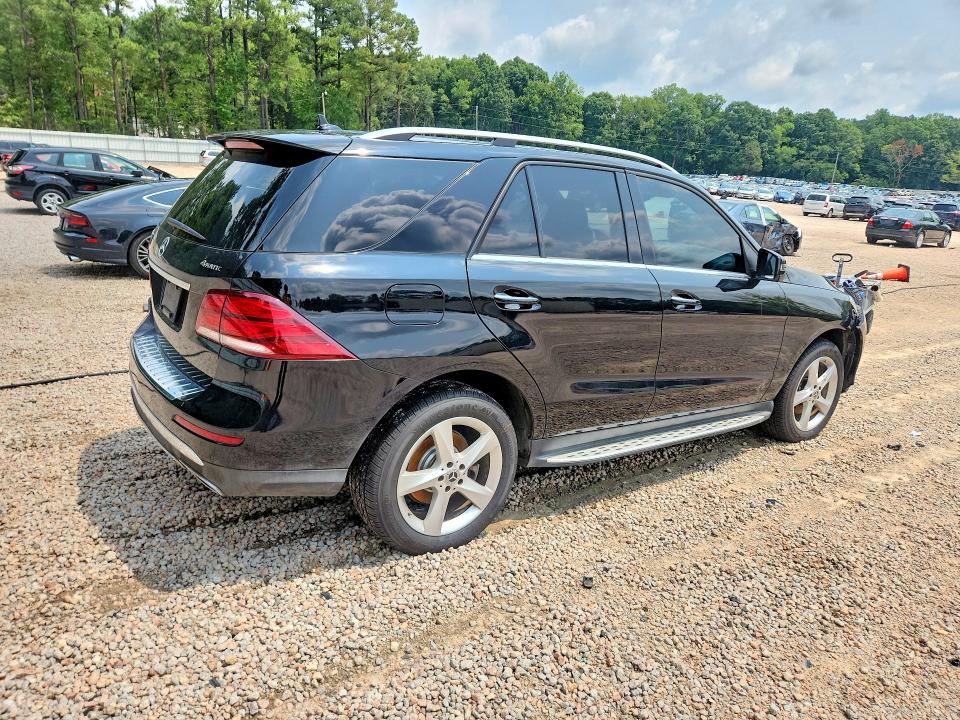 2018 Mercedes-benz Gle მანქანა იყიდება აუქციონზე, vin: 4JGDA5HB2JB201725, აუქციონის ნომერი: 62389146