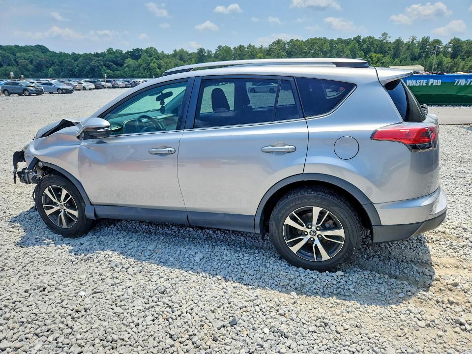 61633746 :رقم المزاد ، 2T3RFREV6JW789802 vin ، 2018 Toyota Rav4 مزاد بيع