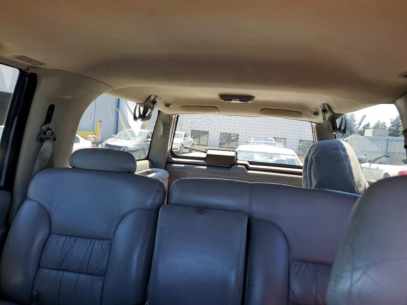 Продаж на аукціоні авто 1999 Chevrolet Suburban, vin: 3GNFK16R7XG121525, номер лоту: 59918946