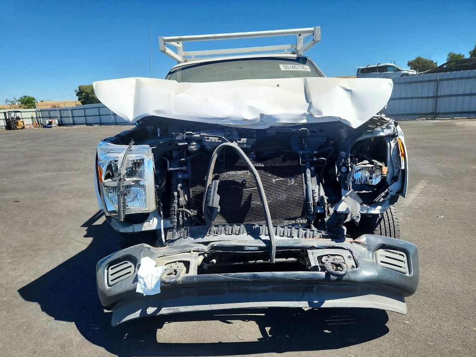 55146116 :رقم المزاد ، 1FDBF2A62FEC91727 vin ، 2015 Ford F250 مزاد بيع