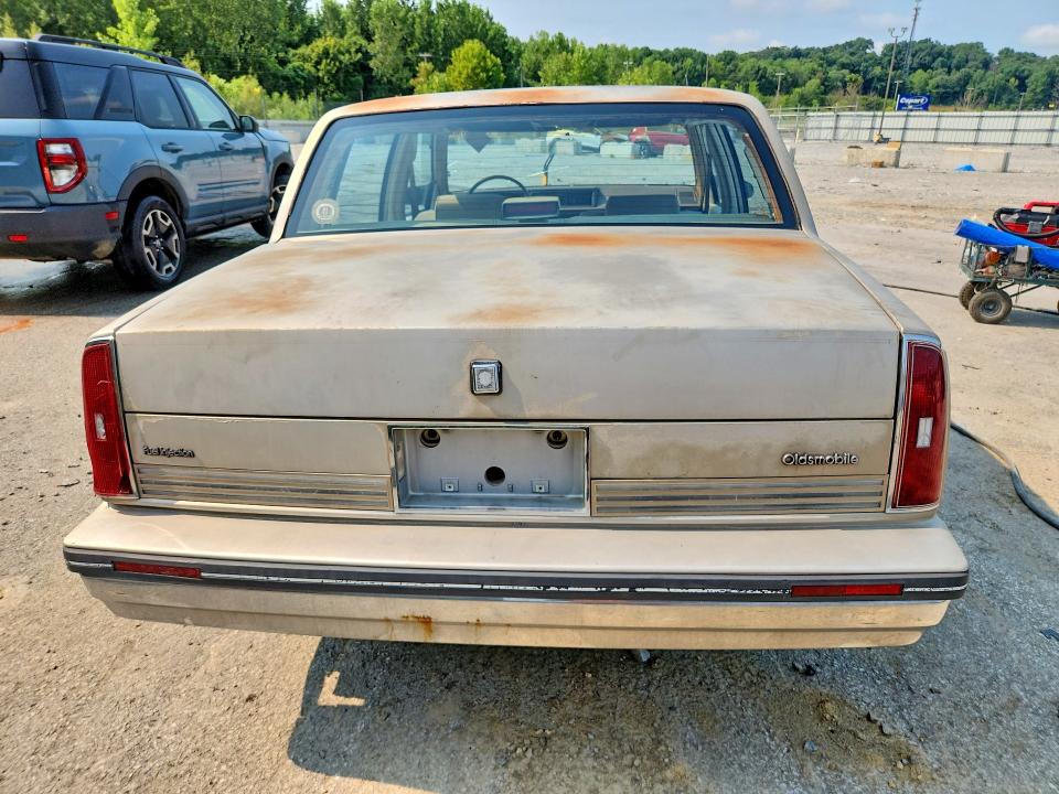 Aukcja sprzedaży 1987 Oldsmobile 98, vin: 1G3CW5137H4312631, numer aukcji: 62293256
