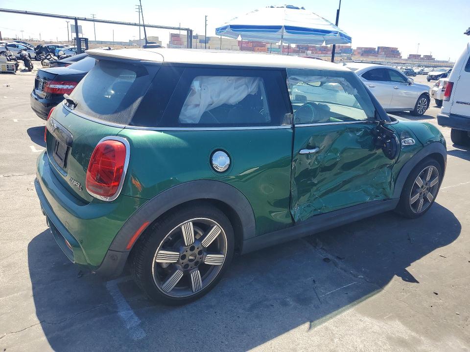 63573016 :رقم المزاد ، WMWXP7C51K2L14593 vin ، 2019 Mini Cooper مزاد بيع
