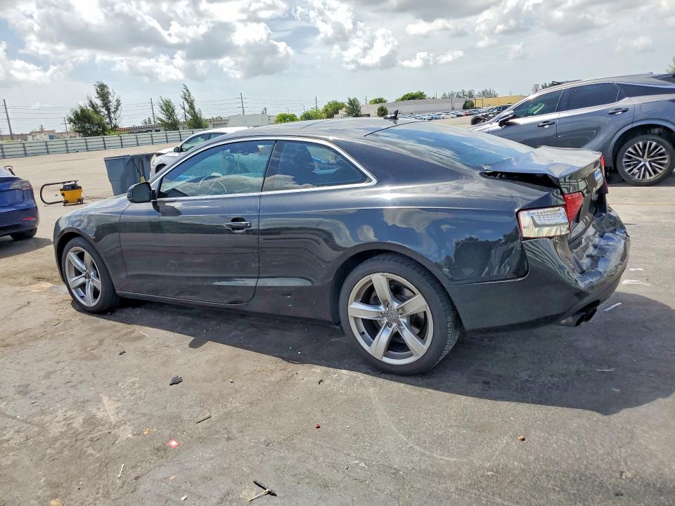 61729096 :رقم المزاد ، WAULFAFRXEA005017 vin ، 2014 Audi A5 مزاد بيع