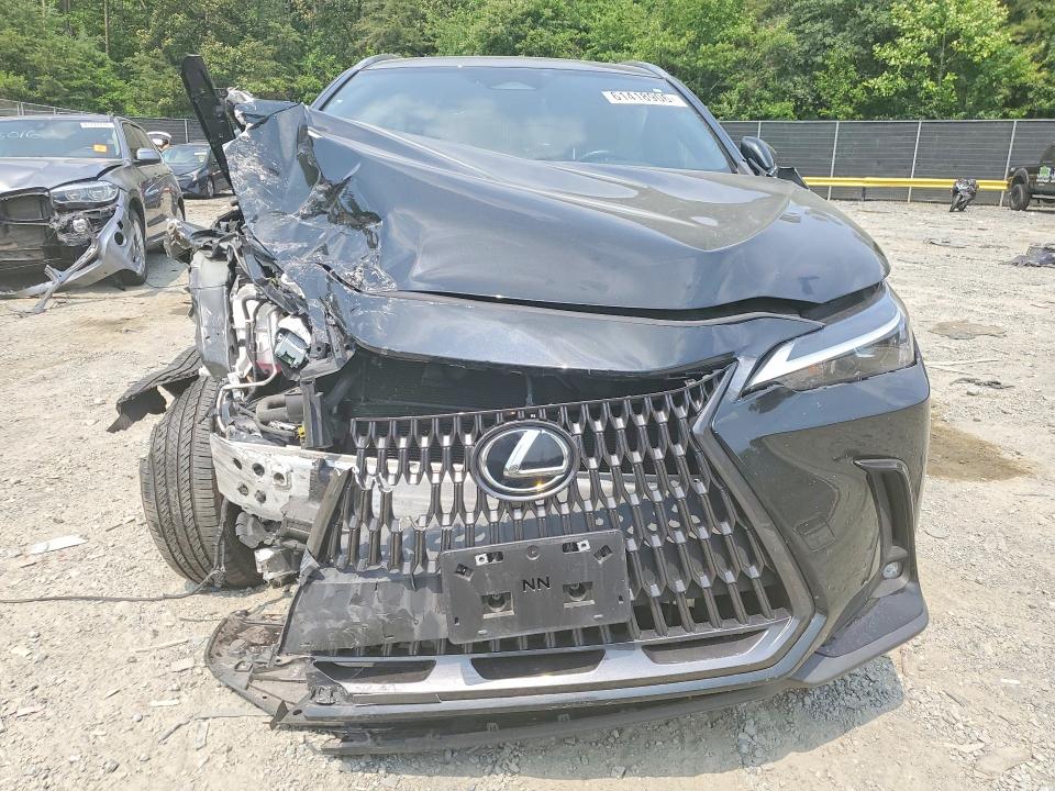 61418906 :رقم المزاد ، JTJAKCEZ4N2000423 vin ، 2022 Lexus Nx مزاد بيع