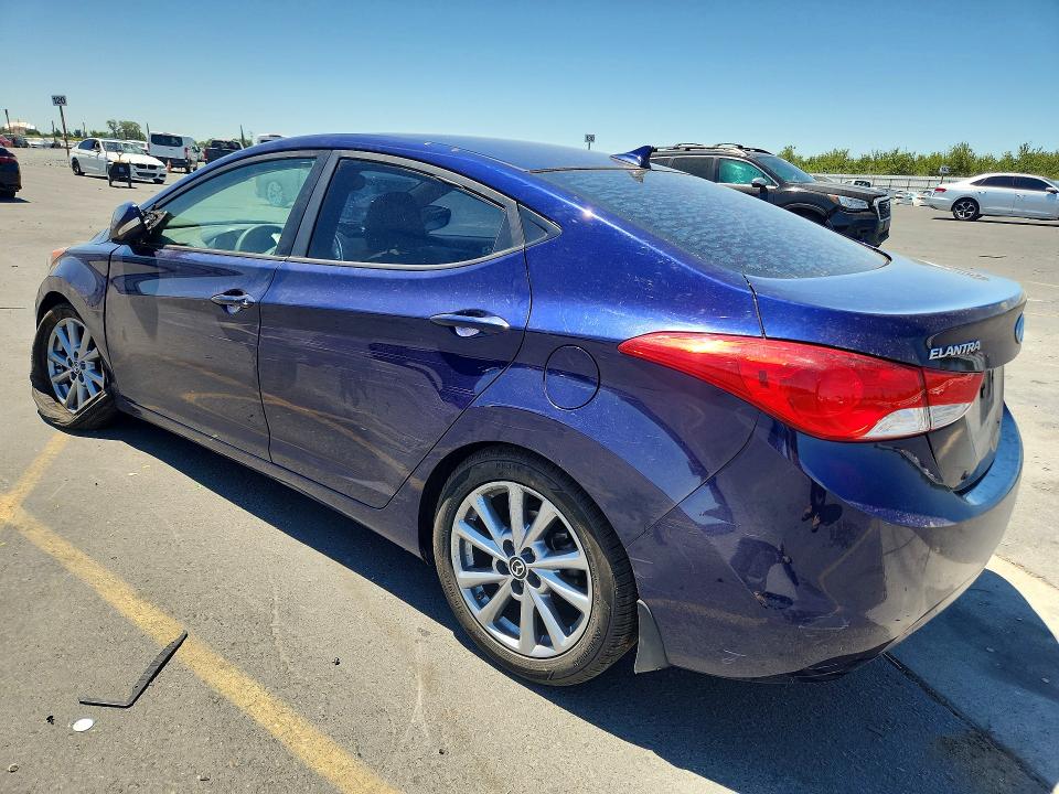 2013 Hyundai Elantra მანქანა იყიდება აუქციონზე, vin: 5NPDH4AE4DH217846, აუქციონის ნომერი: 59402406