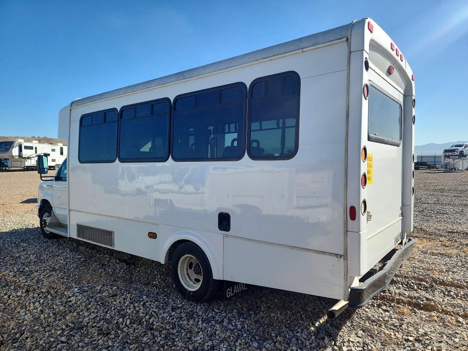 59729606 :رقم المزاد ، 1FDFE4FS7HDC06590 vin ، 2017 Ford Econoline مزاد بيع