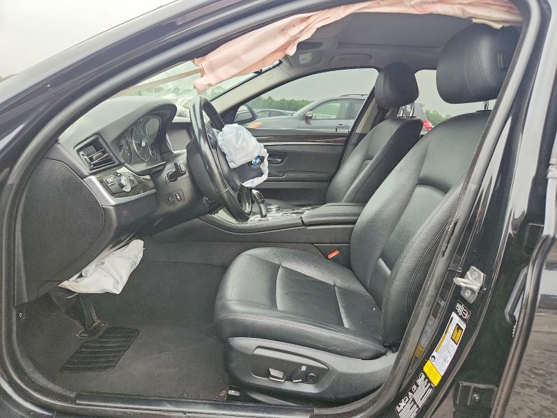 60230876 :رقم المزاد ، WBA5A7C55FD625284 vin ، 2015 Bmw 528 مزاد بيع