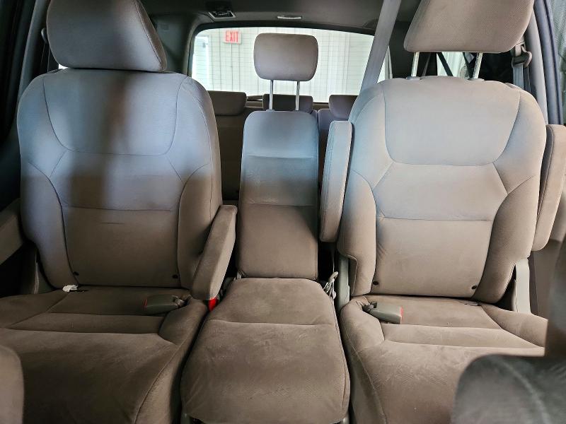 60620096 :رقم المزاد ، 5FNRL38488B036460 vin ، 2008 Honda Odyssey مزاد بيع