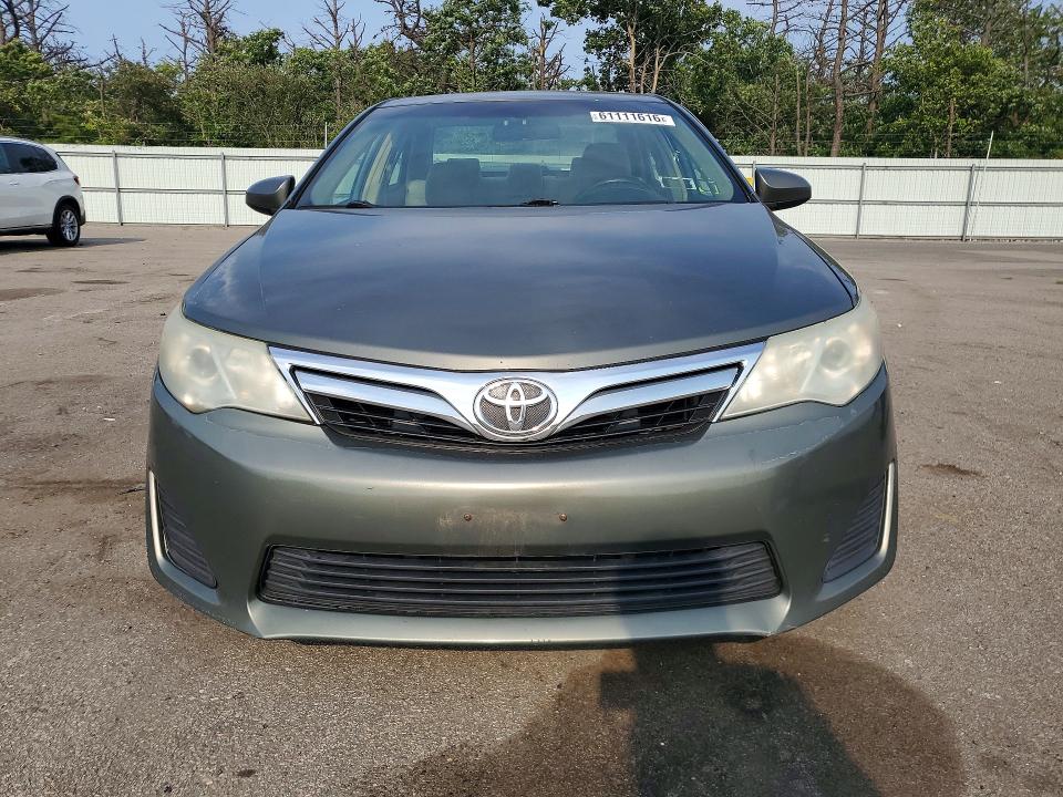 2014 Toyota Camry მანქანა იყიდება აუქციონზე, vin: 4T1BF1FK1EU768152, აუქციონის ნომერი: 61111616