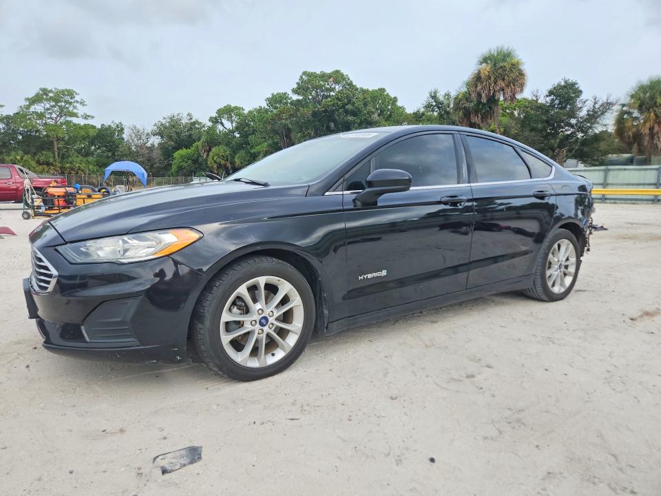Продаж на аукціоні авто 2019 Ford Fusion, vin: 3FA6P0LU7KR207501, номер лоту: 62702326