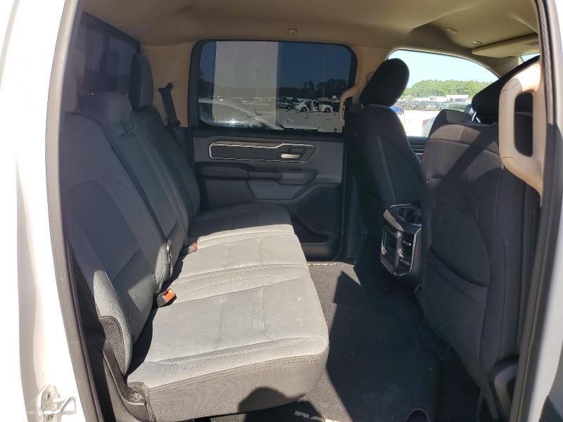 62106556 :رقم المزاد ، 1C6RREFT5KN508649 vin ، 2019 Ram 1500 مزاد بيع