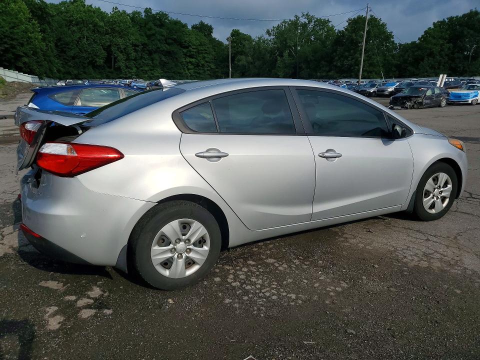 Продажа на аукционе авто 2015 Kia Forte, vin: KNAFK4A6XF5383050, номер лота: 62125856
