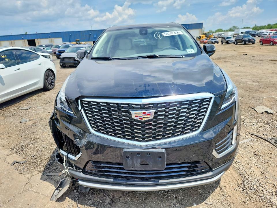 Продаж на аукціоні авто 2022 Cadillac Xt5, vin: 1GYKNDRS6NZ105208, номер лоту: 60242386