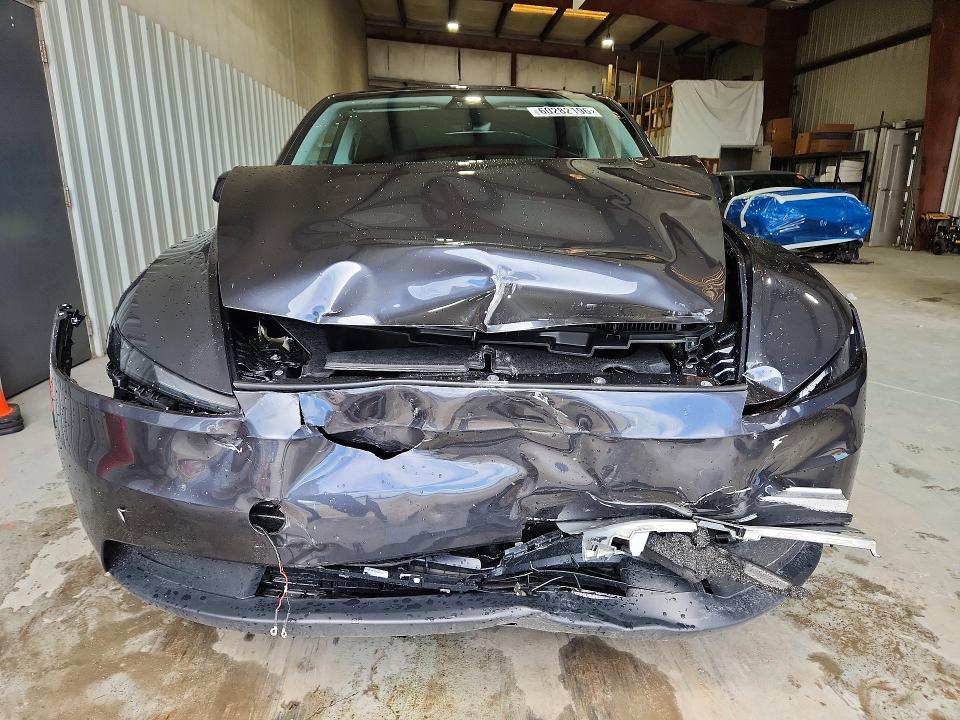 60282196 :رقم المزاد ، 7SAYGDEE0TA686296 vin ، 2026 Tesla Model Y مزاد بيع