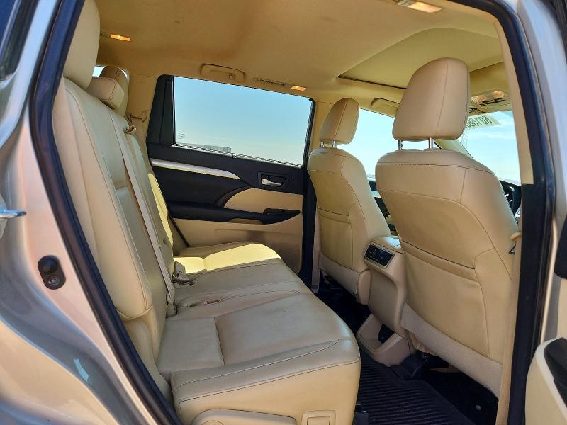Продажа на аукционе авто 2016 Toyota Highlander, vin: 5TDJKRFH0GS283975, номер лота: 60156896