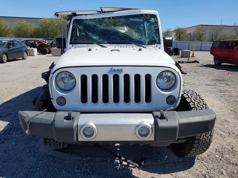 2015 Jeep Wrangler Unlimited მანქანა იყიდება აუქციონზე, vin: 1C4BJWEG2FL666847, აუქციონის ნომერი: 59900826