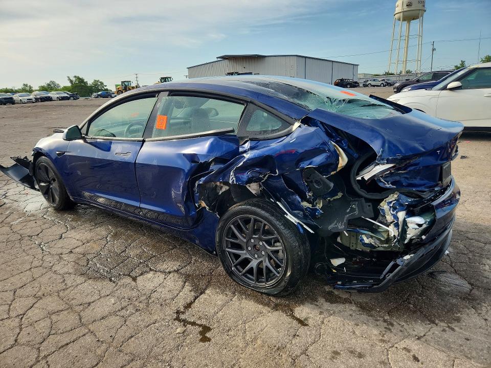 2025 Tesla Model 3 მანქანა იყიდება აუქციონზე, vin: 5YJ3E1EAXSF038068, აუქციონის ნომერი: 61477406