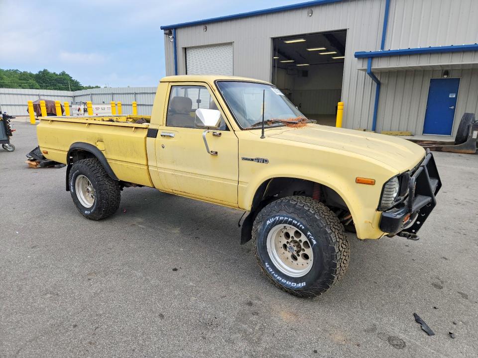 60151906 :رقم المزاد ، RN4701394 vin ، 1979 Toyota Truck مزاد بيع