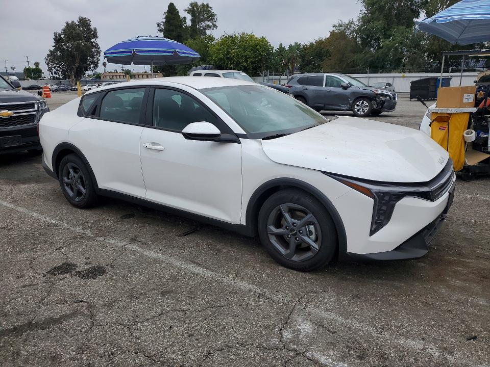 59716456 :رقم المزاد ، 3KPFT4DE3TE310511 vin ، 2026 Kia K4 مزاد بيع