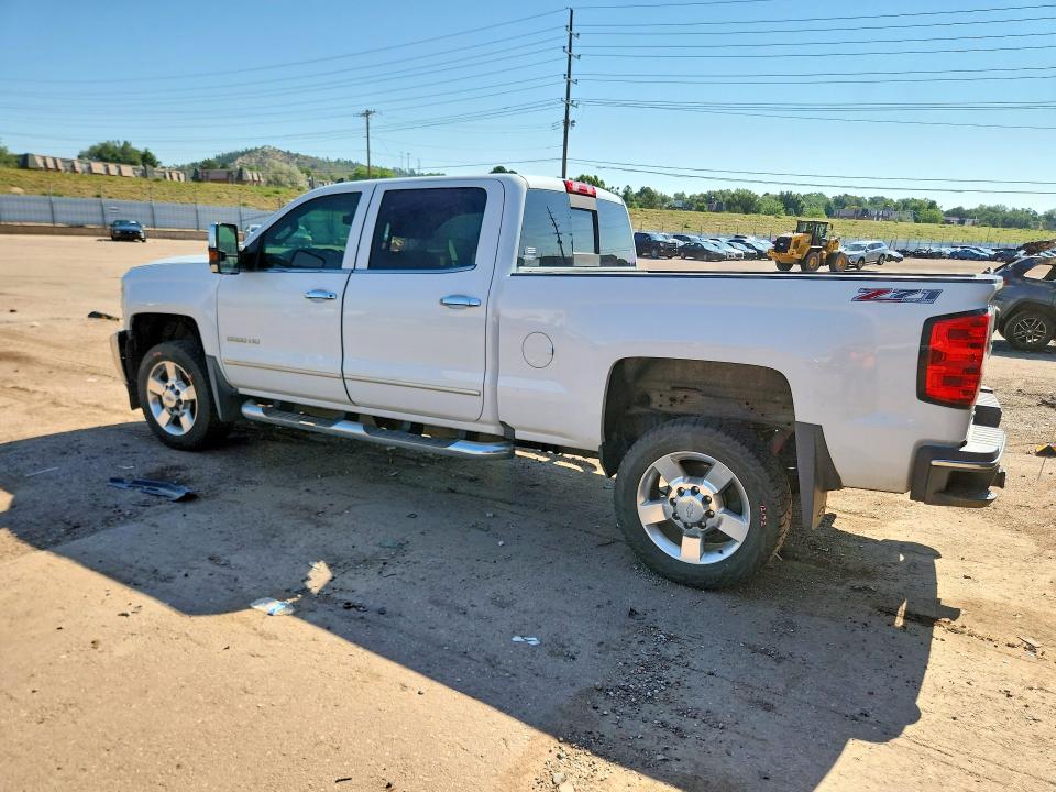 63409816 :رقم المزاد ، 1GC1KWEGXHF174593 vin ، 2017 Chevrolet Silverado مزاد بيع