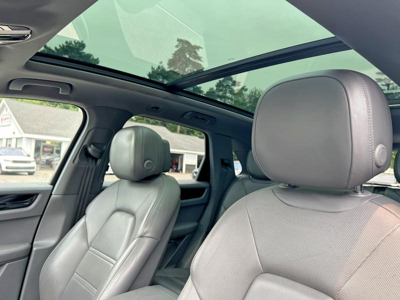 61613496 :رقم المزاد ، WP1AA2AY7KDA19222 vin ، 2019 Porsche Cayenne مزاد بيع