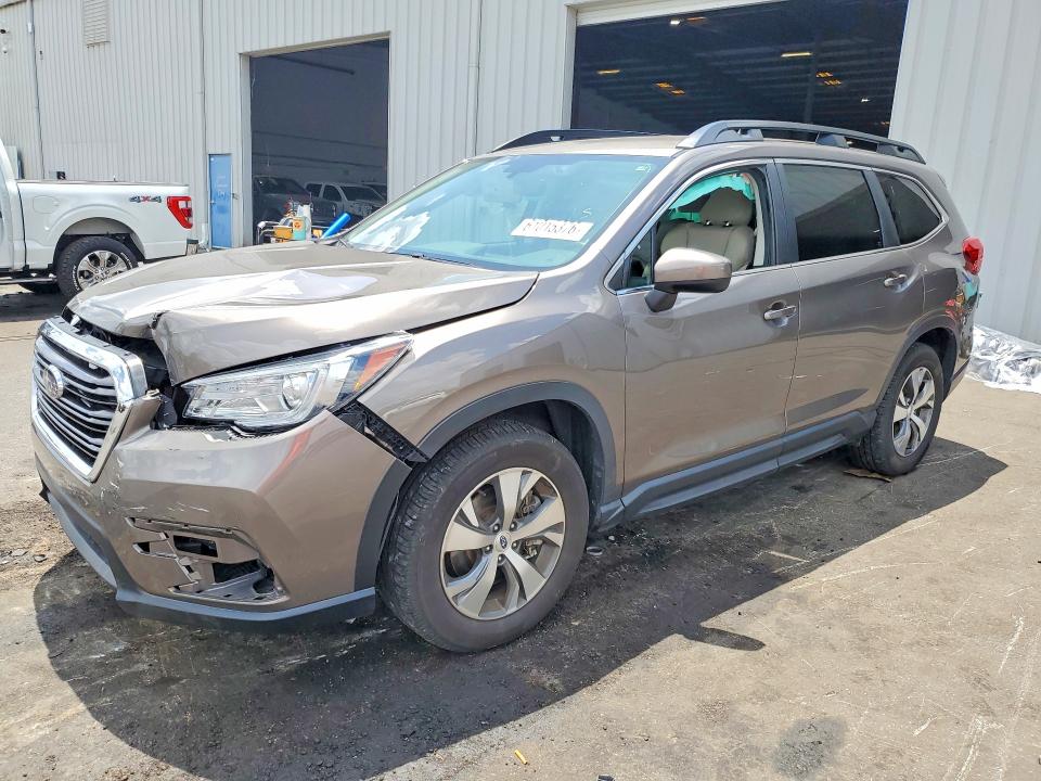 61015376 :رقم المزاد ، 4S4WMAFD8M3425481 vin ، 2021 Subaru Ascent مزاد بيع