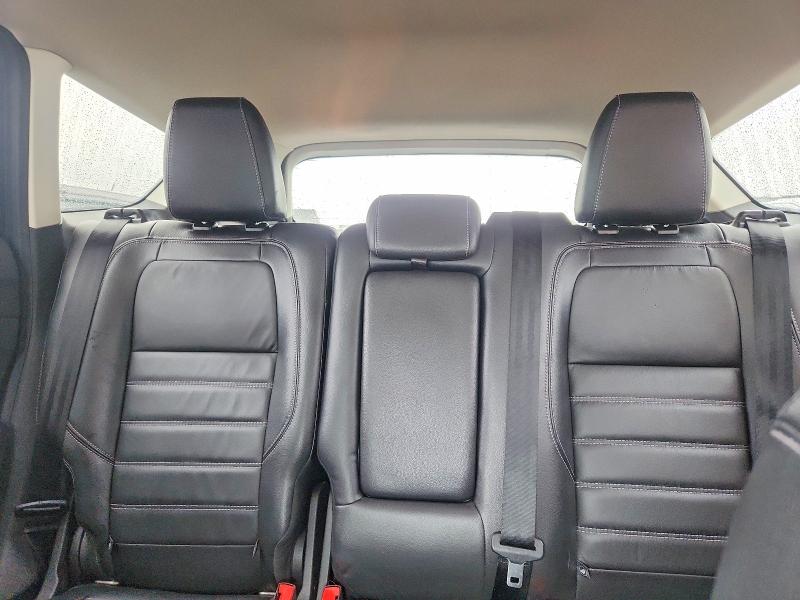 2018 Ford Escape მანქანა იყიდება აუქციონზე, vin: 1FMCU0J94JUA44300, აუქციონის ნომერი: 59268636