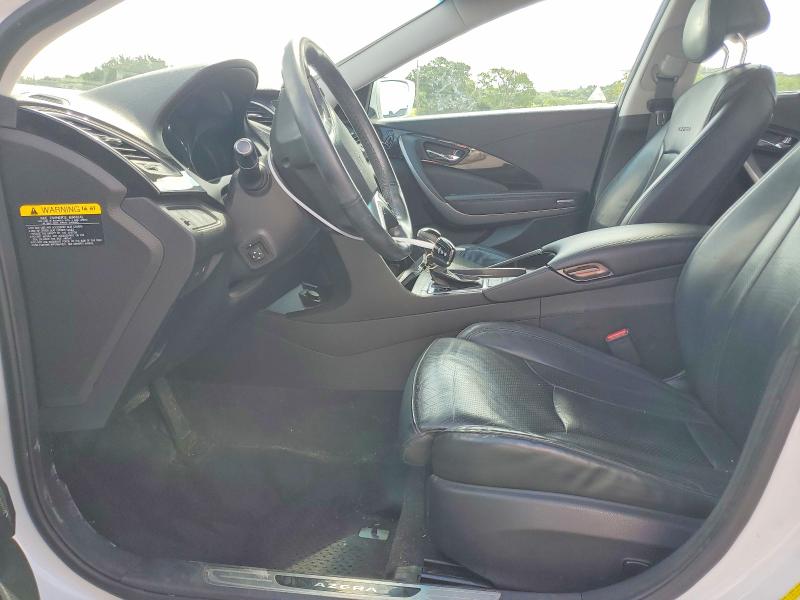 61696646 :رقم المزاد ، KMHFH4JG2HA586613 vin ، 2017 Hyundai Azera مزاد بيع