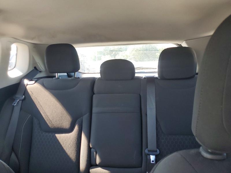 60335546 :رقم المزاد ، 3C4NJDABXJT464900 vin ، 2018 Jeep Compass مزاد بيع