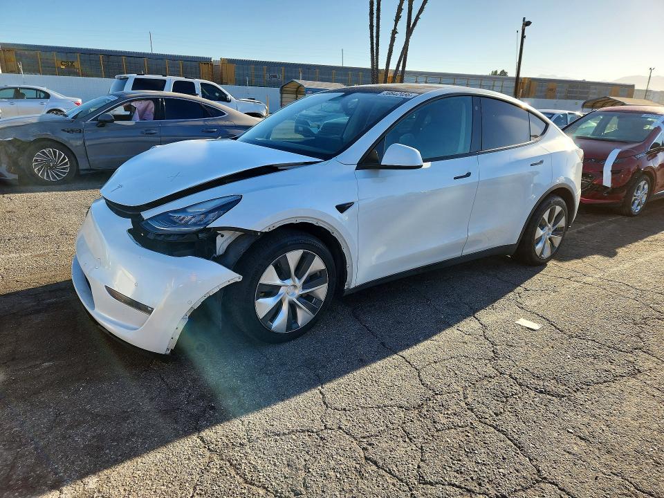 Продажа на аукционе авто 2021 Tesla Model Y, vin: 5YJYGDEE0MF271027, номер лота: 59842456
