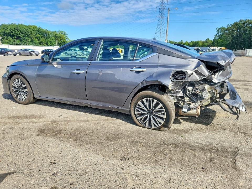 63034796 :رقم المزاد ، 1N4BL4DV8SN389527 vin ، 2025 Nissan Altima مزاد بيع