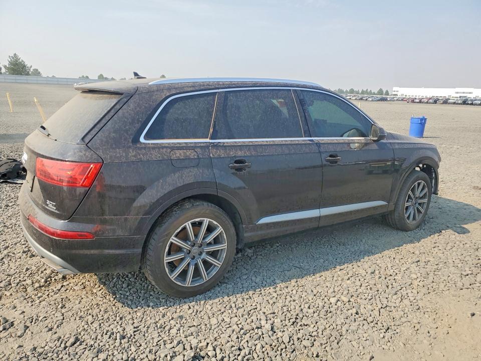 2018 Audi Q7 მანქანა იყიდება აუქციონზე, vin: WA1VAAF77JD007268, აუქციონის ნომერი: 62336826