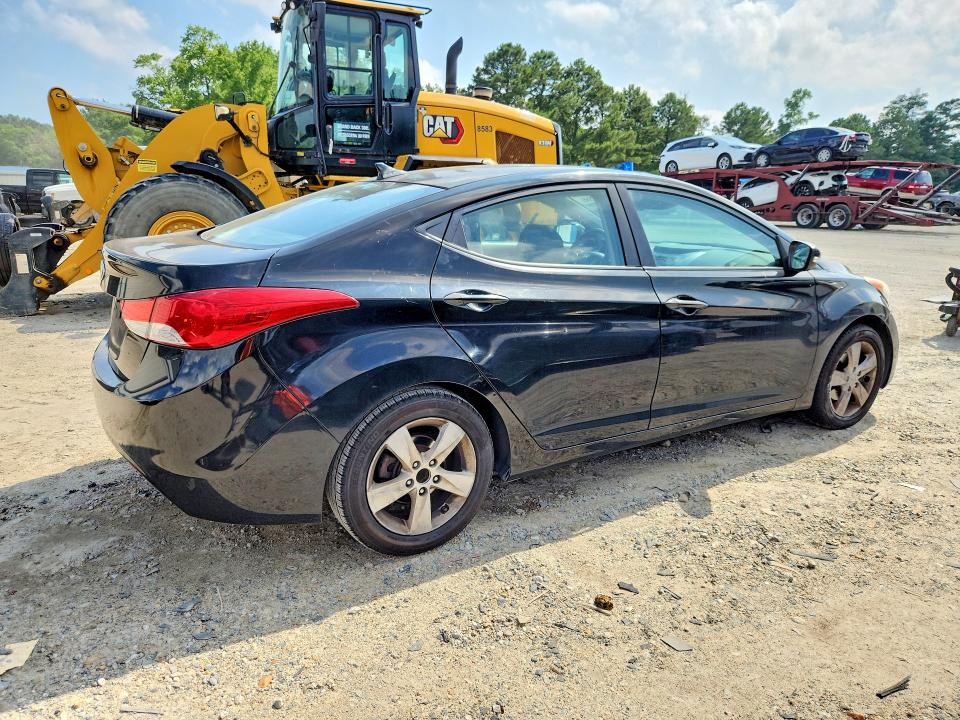 Продажа на аукционе авто 2013 Hyundai Elantra, vin: KMHDH4AE8DU611917, номер лота: 60742566