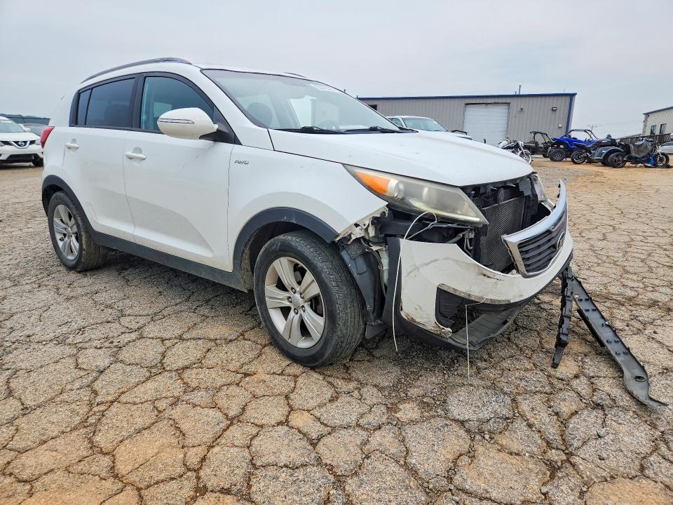 63070296 :رقم المزاد ، KNDPBCA20D7517029 vin ، 2013 Kia Sportage مزاد بيع