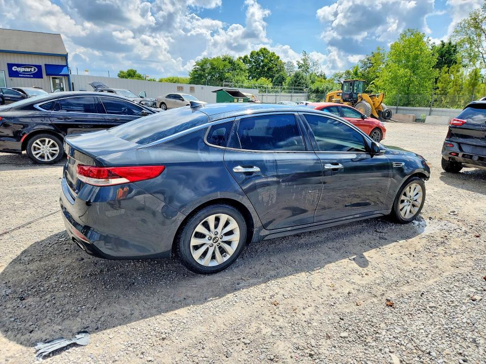 Продаж на аукціоні авто 2016 Kia Optima, vin: 5XXGT4L31GG059067, номер лоту: 61024616