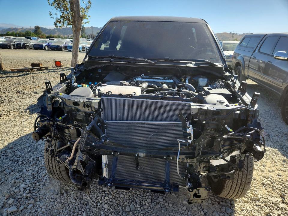 59301356 :رقم المزاد ، 5TFNA5DB4SX326602 vin ، 2025 Toyota Tundra مزاد بيع