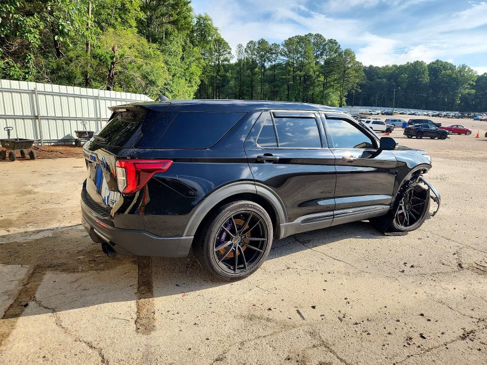 59230466 :رقم المزاد ، 1FM5K8GC9PGB95625 vin ، 2023 Ford Explorer مزاد بيع