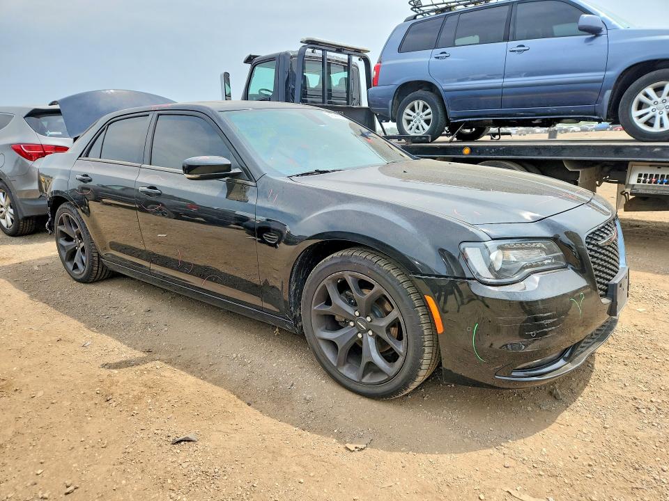 61391086 :رقم المزاد ، 2C3CCABG5PH537767 vin ، 2023 Chrysler 300 مزاد بيع