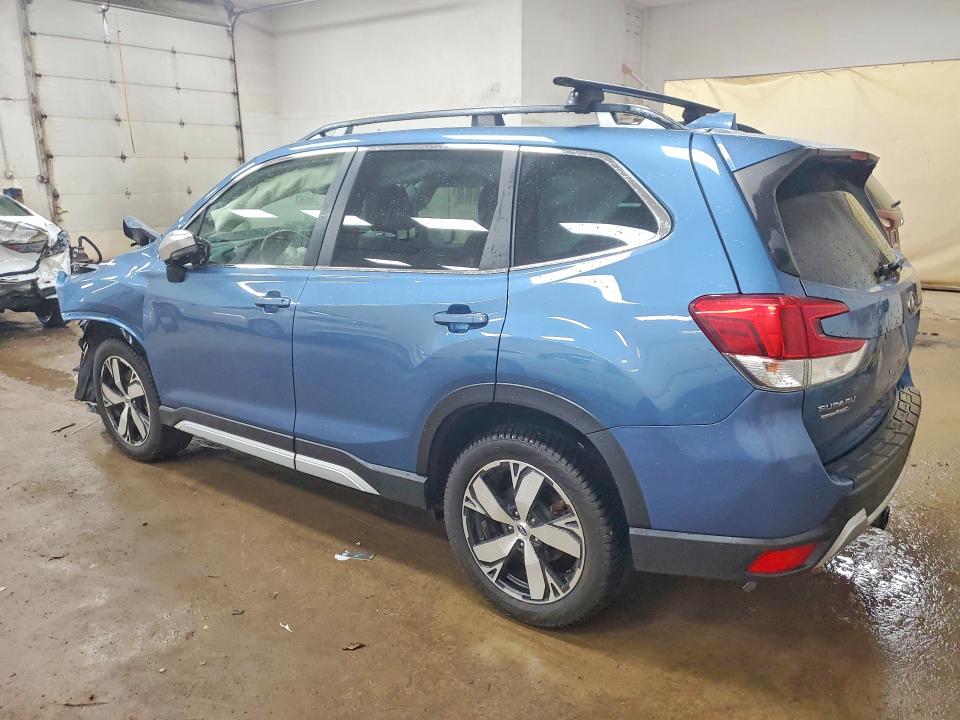 2020 Subaru Forester მანქანა იყიდება აუქციონზე, vin: JF2SKAXC8LH493183, აუქციონის ნომერი: 62040906