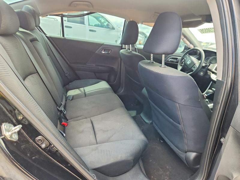 60238526 :رقم المزاد ، 1HGCR2F37FA146576 vin ، 2015 Honda Accord مزاد بيع