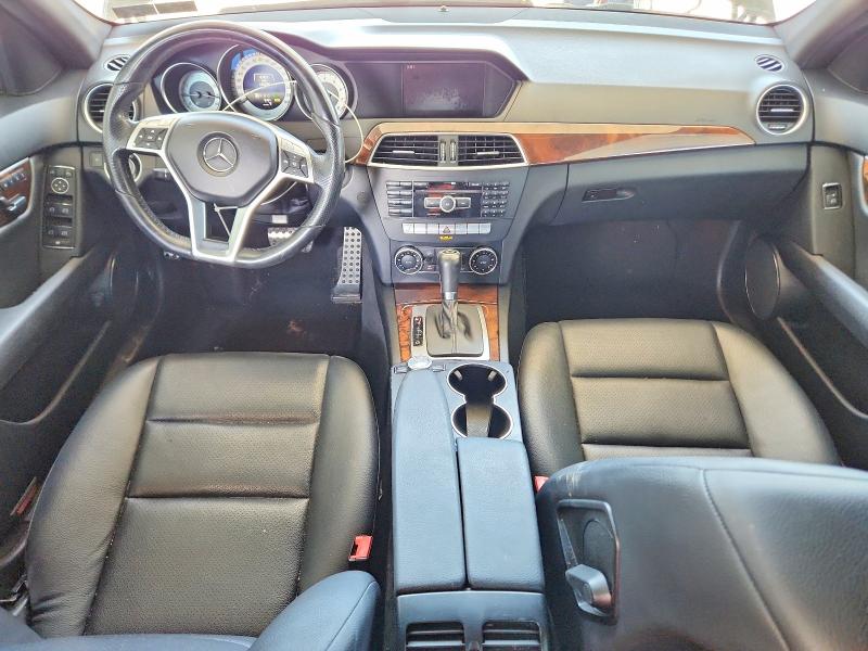 2014 Mercedes-benz C მანქანა იყიდება აუქციონზე, vin: WDDGF8AB2ER308985, აუქციონის ნომერი: 59657096