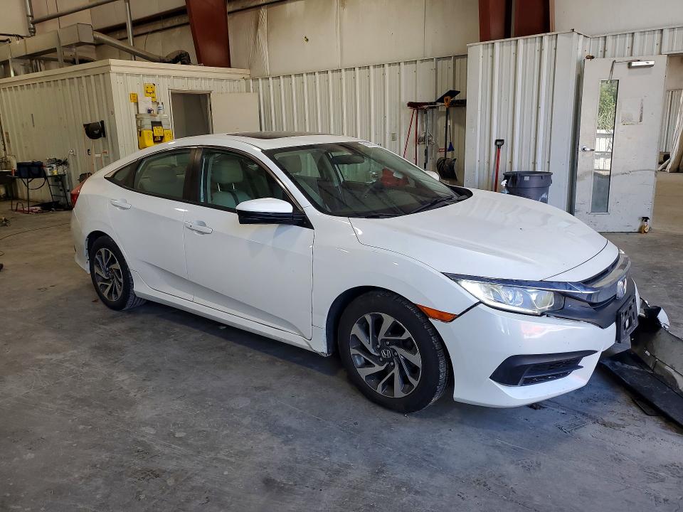 Продаж на аукціоні авто 2016 Honda Civic, vin: 19XFC2F72GE200106, номер лоту: 61079576