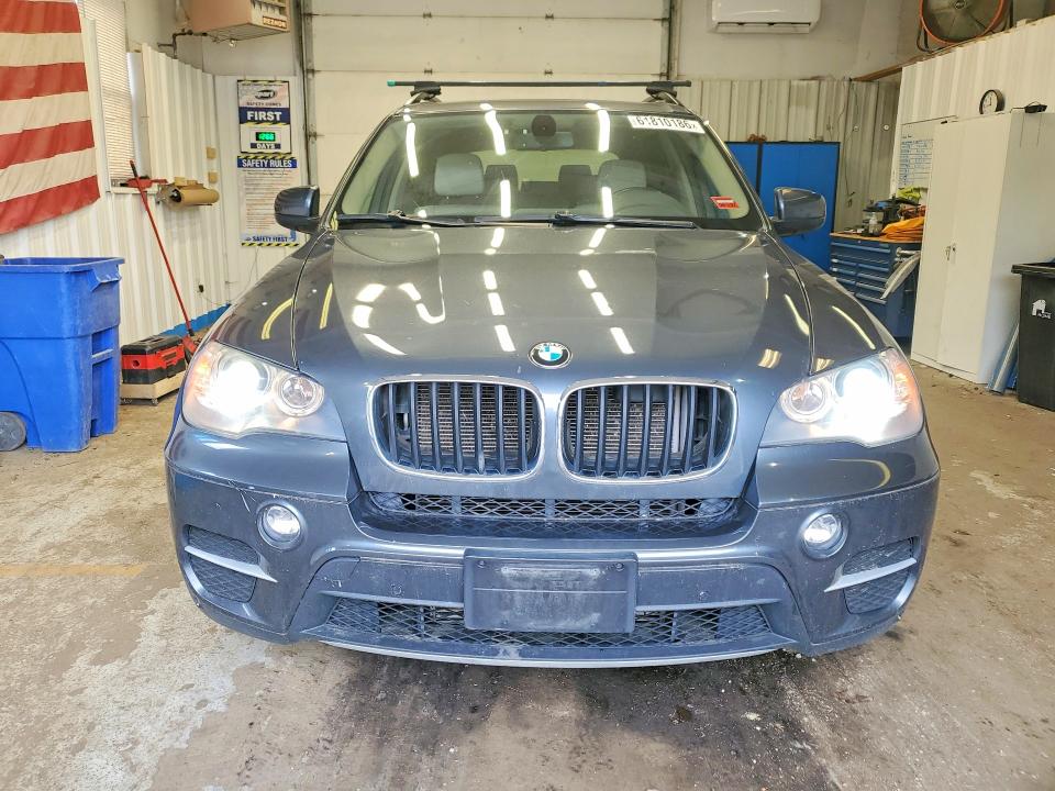 61810186 :رقم المزاد ، 5UXZV4C54BL412378 vin ، 2011 Bmw X5 مزاد بيع