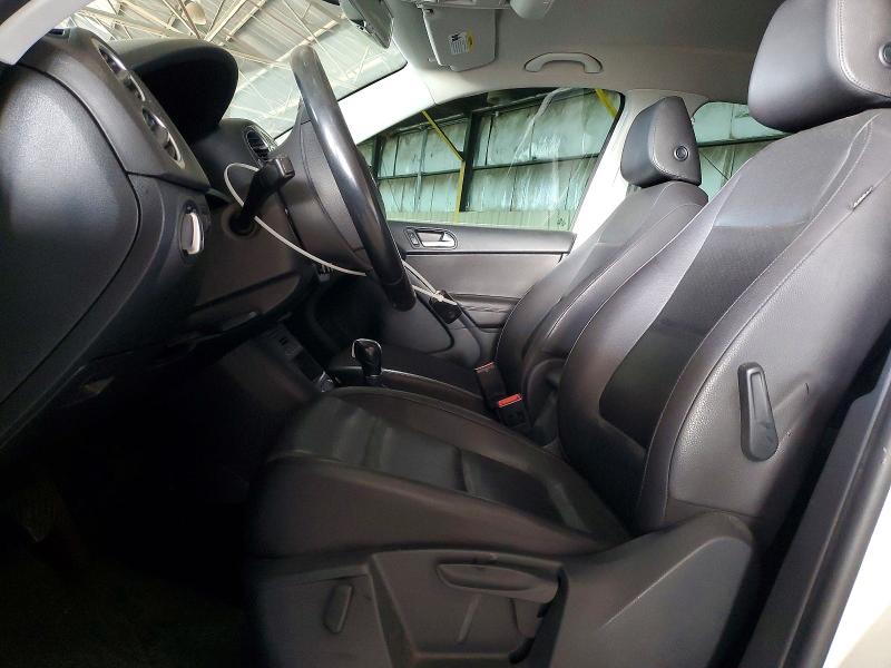 60527066 :رقم المزاد ، WVGAV7AX9GW580717 vin ، 2016 Volkswagen Tiguan مزاد بيع